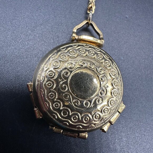 Vintage 1928 Signed Gold Tone Butterfly Locket Pendant Necklace Long Chain Retro - Picture 9 of 11